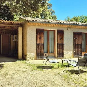 Indépendant De 26 M2 Avec Extérieur Rochegude (Drome)